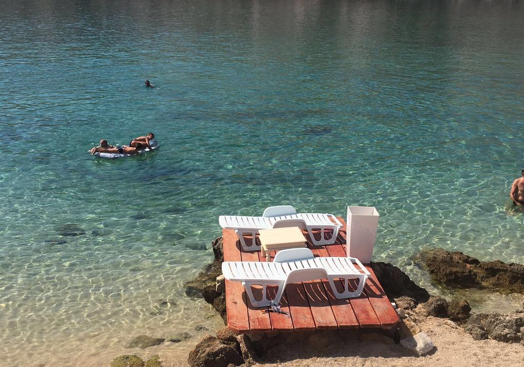 Calm House Opera Villa Banjol Exterior foto